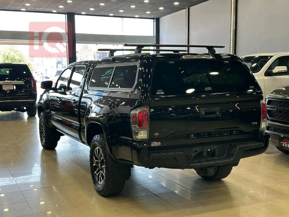 Toyota Tacoma